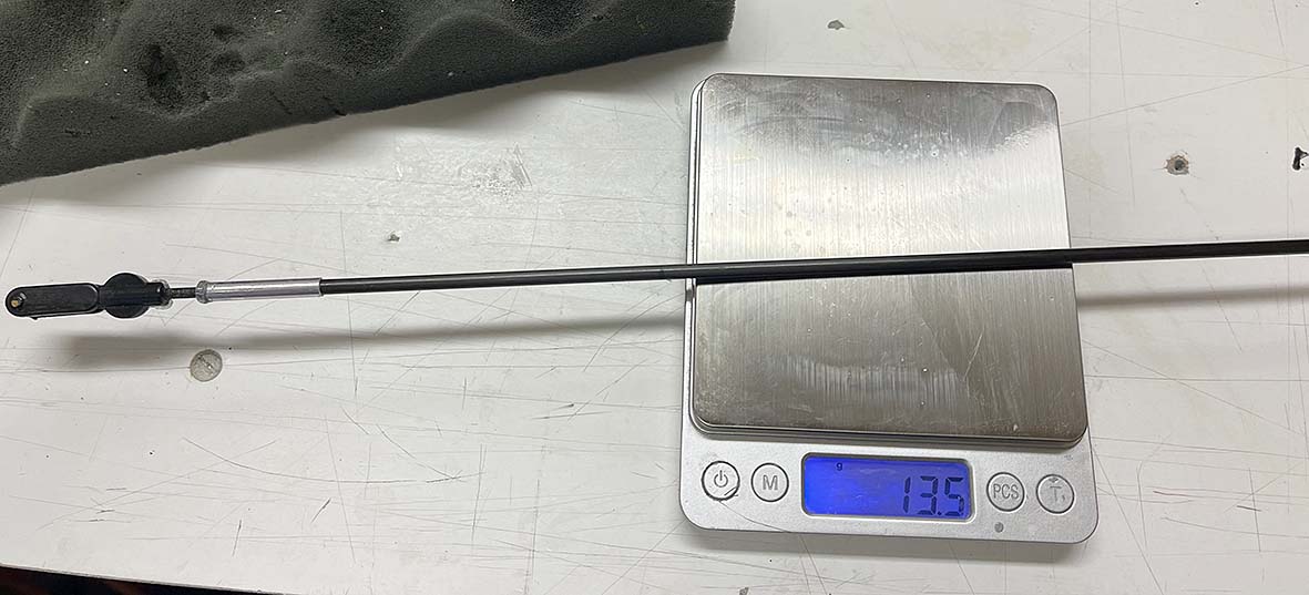 Den färdiga stötstången väger 13,5 gram.jpg